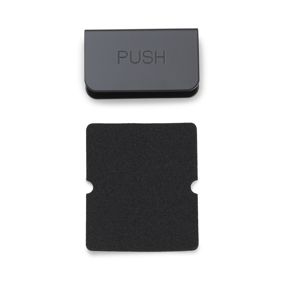 Motplatta för glastjocklek 5 mm (13/64"), tillverkad av stål, yta: svart, 40 mm (1-37/64"), K-130B. Motsvarighet till vitrinskåpsdörr, magnetisk flugsnappare och mycket mer, av Sugatsune / LAMP® (Japan)