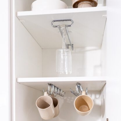 Högkvalitativ vinglashållare, tillverkad av stål, yta: förkromad, 340 mm (13-25/64"), 8938011. Praktisk glashängare för vinglas, champagneglas, cocktailglas, cognacsglas, bägare och mycket mer, från EMUCA - Bild 7